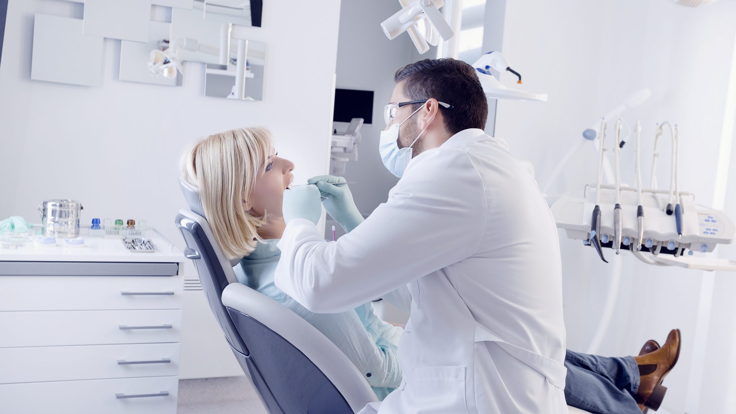 Dentist in Apollo Beach, FL